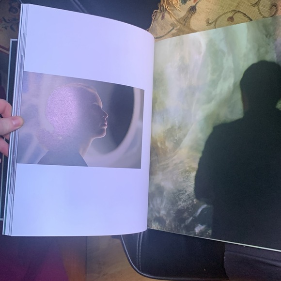 The Midnight Sky George Clooney Hardcover Coffee Table Picture Book Mint! - Picture 2 of 3